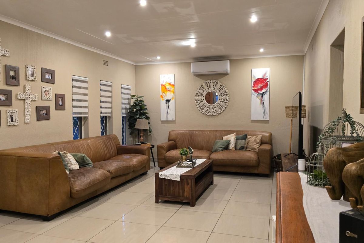 Modern Comfort Meets Effortless Living - Move-In Ready with Exceptional Extras - Photo 5