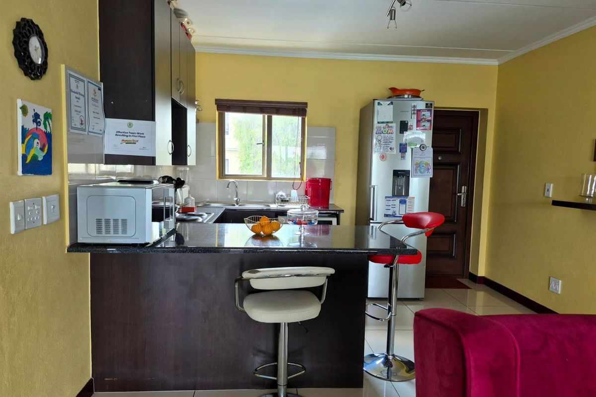 Apartment For Sale in Erand Gardens Midrand - Photo 5