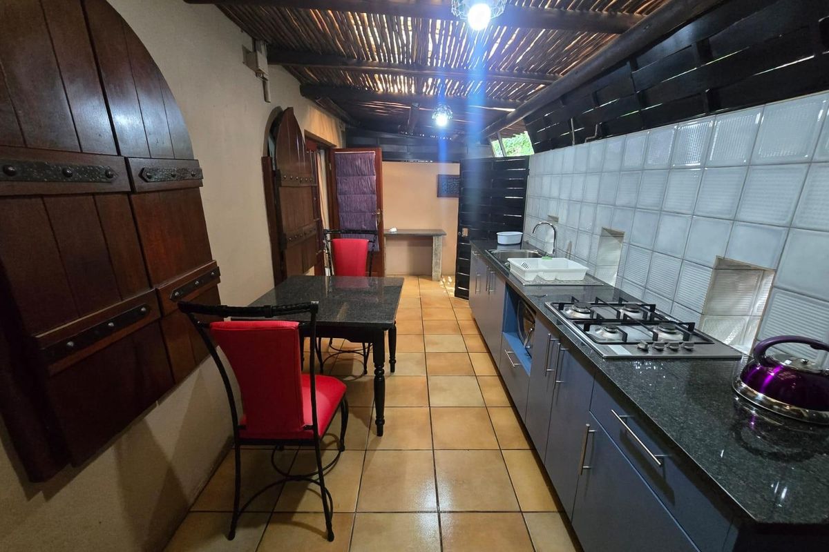Studio Apartment To Rent in Sinoville, Pretoria - Photo 4