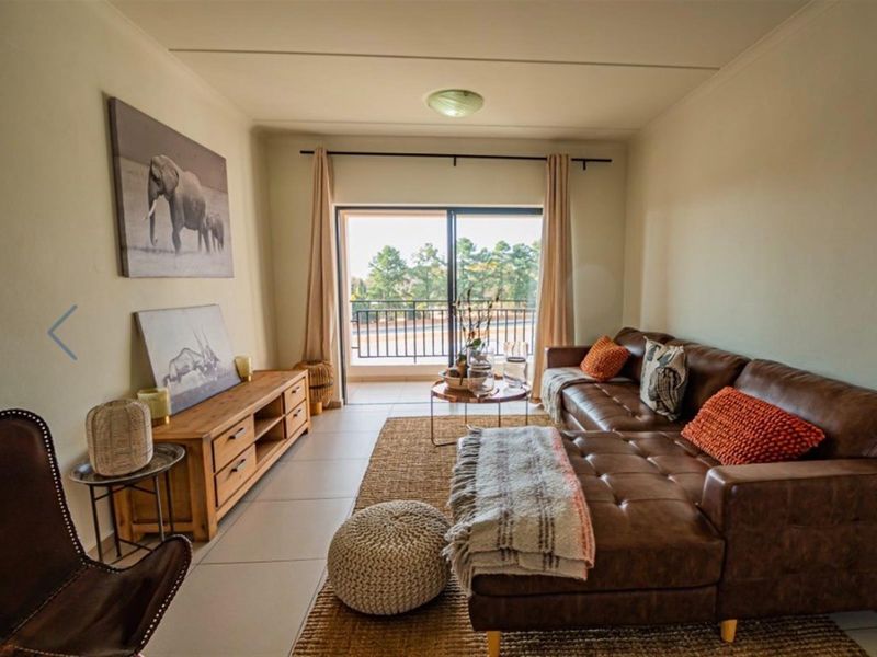 Apartment To Rent in Carlswald, Midrand - Photo 2