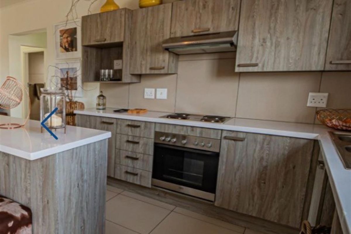 Apartment To Rent in Carlswald, Midrand - Photo 4