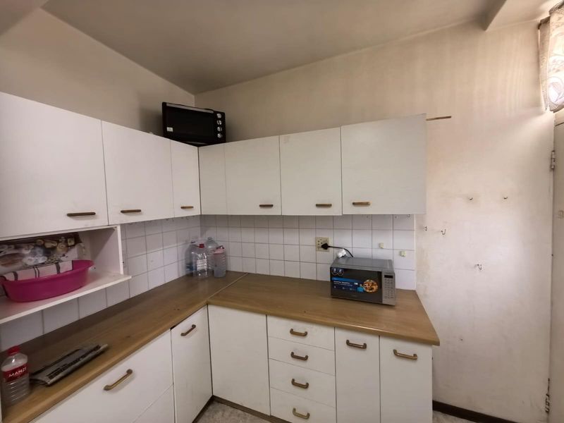 The Ultimate Investment Opportunity: Prime Student Living Right at SPU’s Doorstep - Photo 7