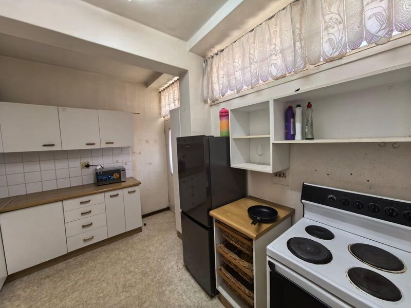 The Ultimate Investment Opportunity: Prime Student Living Right at SPU’s Doorstep - Photo 6