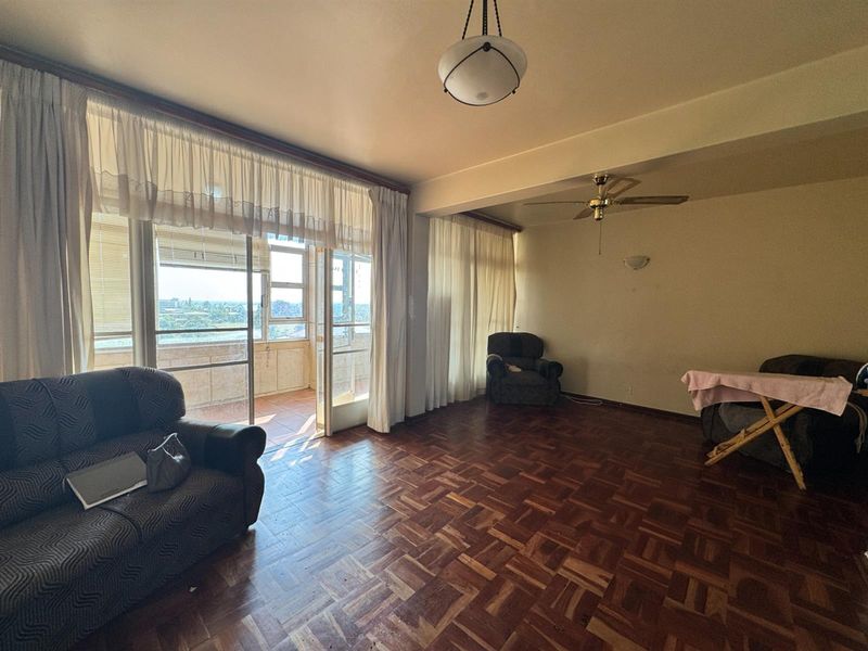 The Ultimate Investment Opportunity: Prime Student Living Right at SPU’s Doorstep - Photo 3