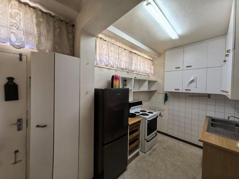 The Ultimate Investment Opportunity: Prime Student Living Right at SPU’s Doorstep - Photo 5