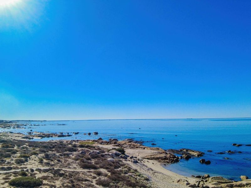 Luxury Beachfront living, Refined by Design and Ocean Vistas! - Photo 4