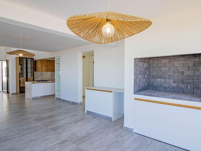 Luxury Beachfront living, Refined by Design and Ocean Vistas! - Photo 8