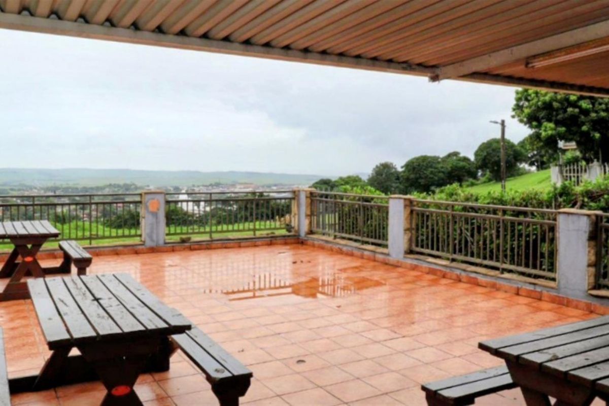 House For Sale in Stanger Heights, Stanger, KwaZulu Natal - Photo 2