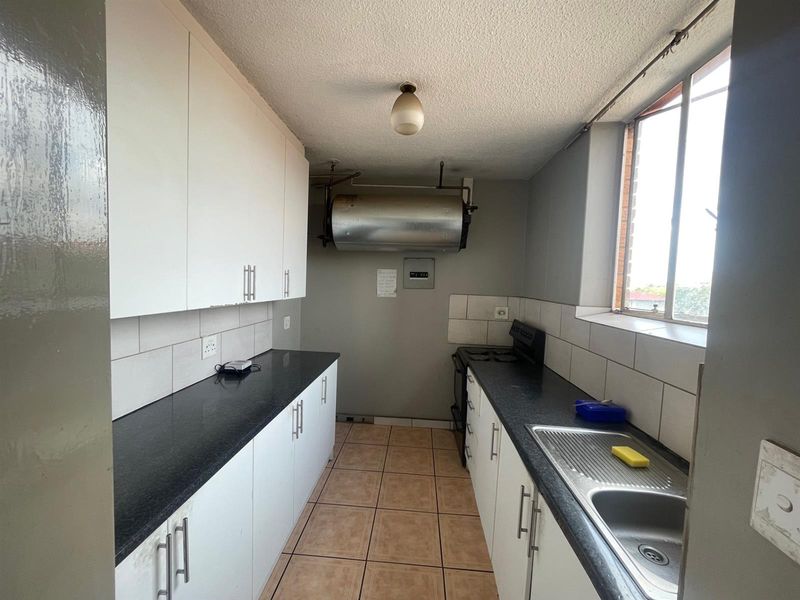 Investment Property for Sale in Arcadia. - Photo 2