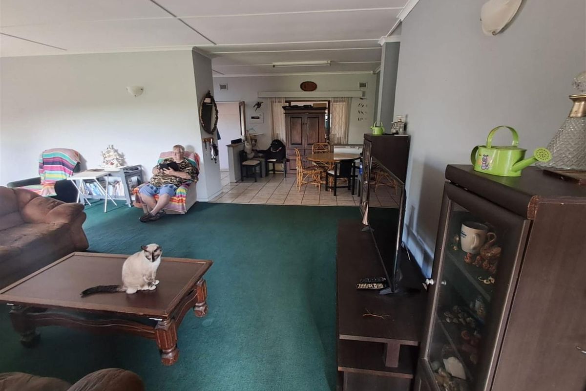 House For Sale In Margate, Kwazulu-Natal - Photo 5