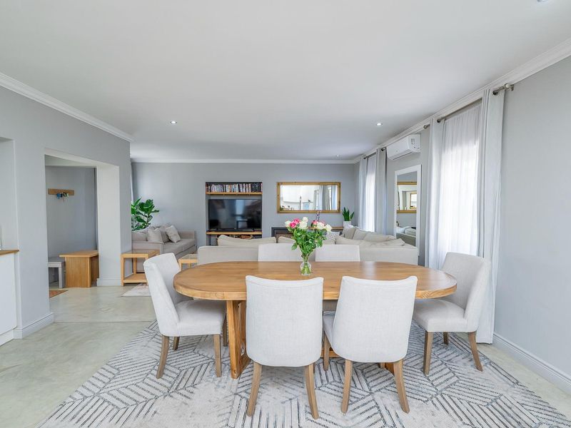 Stunning home in the popular Welgevonden Estate - Photo 4