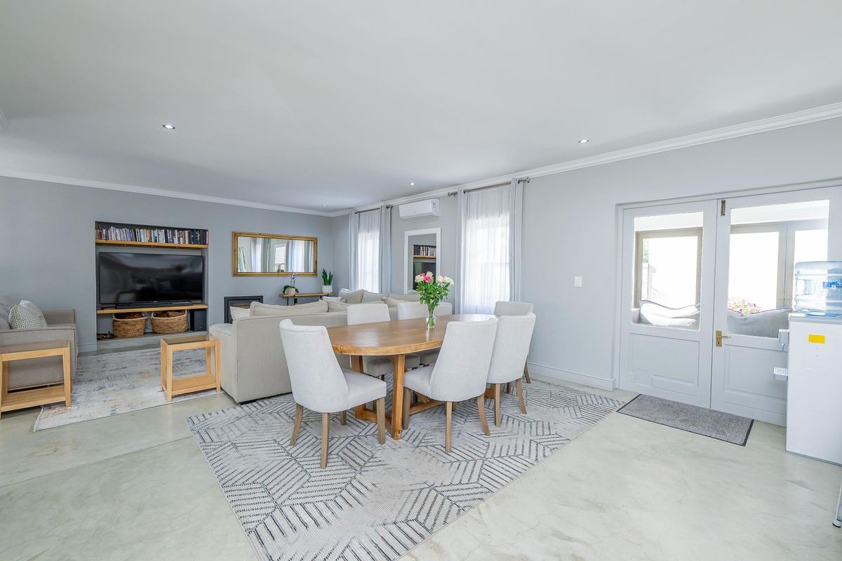 Stunning home in the popular Welgevonden Estate - Photo 3