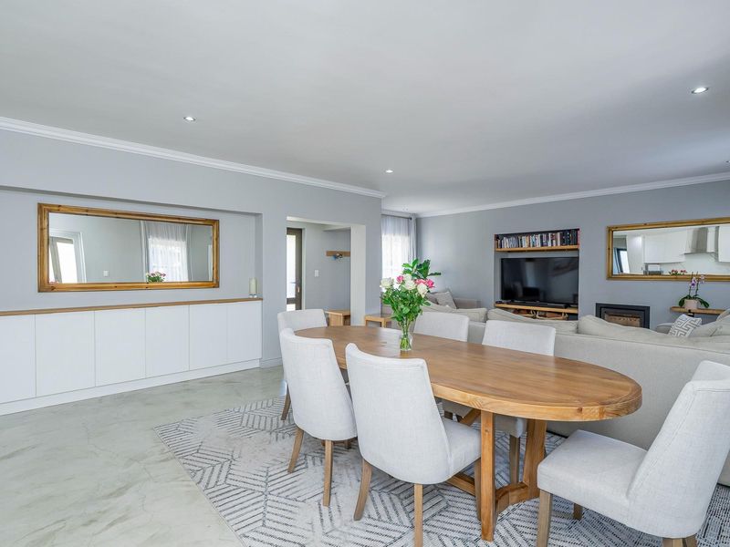 Stunning home in the popular Welgevonden Estate - Photo 2