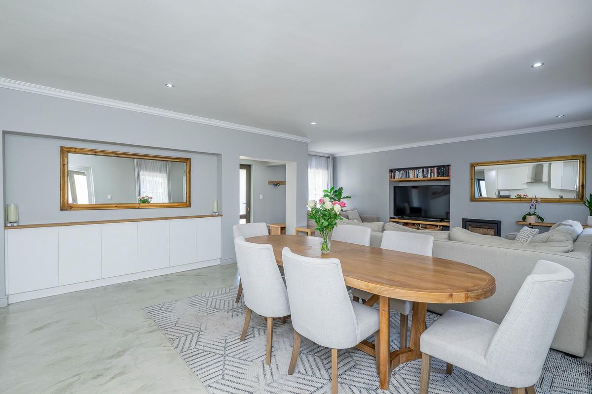 Stunning home in the popular Welgevonden Estate - Photo 2