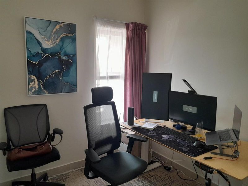 Stunning 2 Bedroom unit in Table view - Photo 9