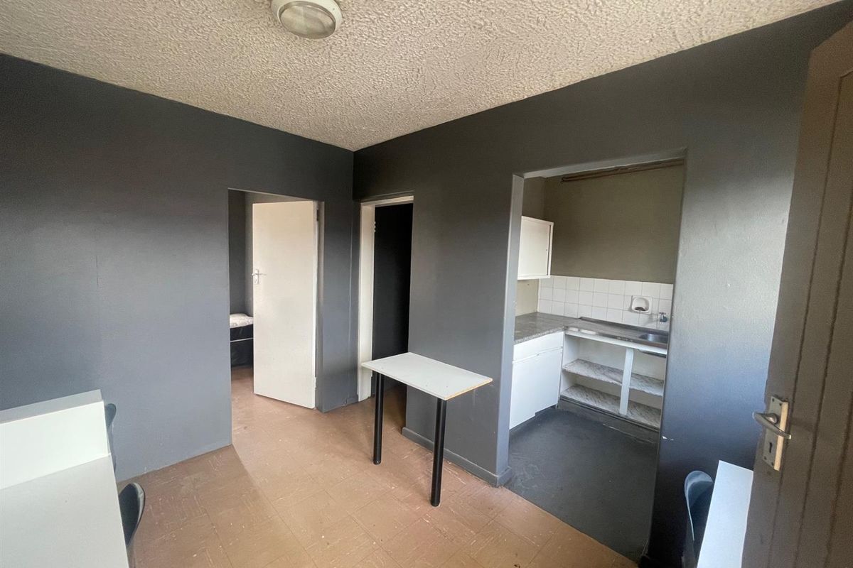 Fully Accredited Student Accomodation Block For Sale in Pretoria West - Photo 5