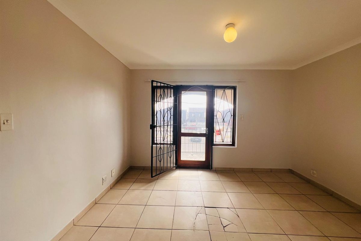 Apartment To Rent in Summer Greens, Milnerton - Photo 5