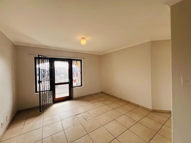 Apartment To Rent in Summer Greens, Milnerton - Photo 2