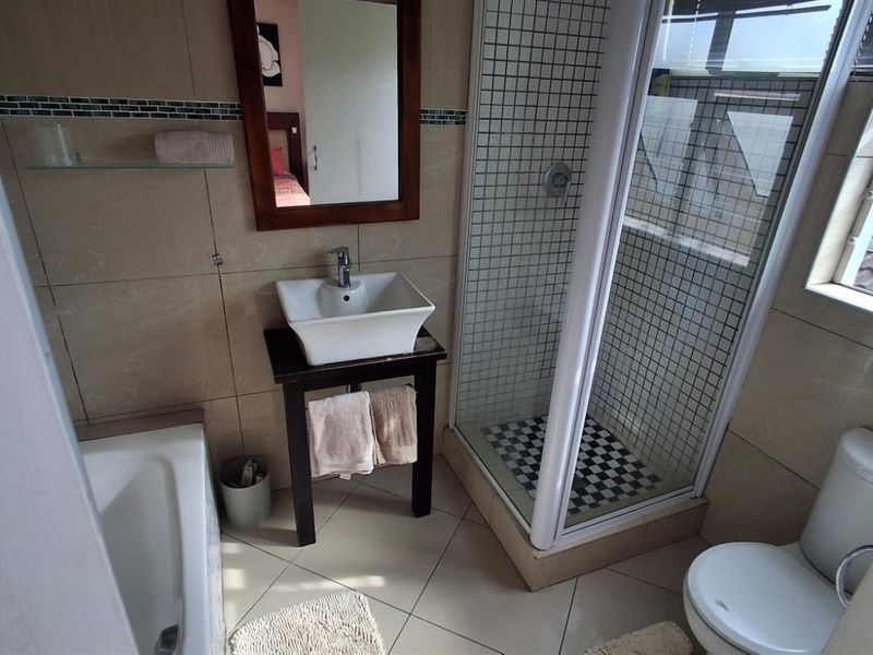 Apartment For Sale in Margate, KwaZulu Natal - Photo 10