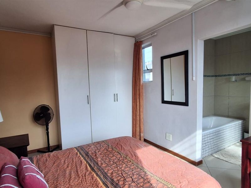 Apartment For Sale in Margate, KwaZulu Natal - Photo 9