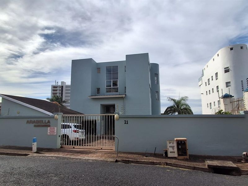 Apartment For Sale in Margate, KwaZulu Natal - Photo 1
