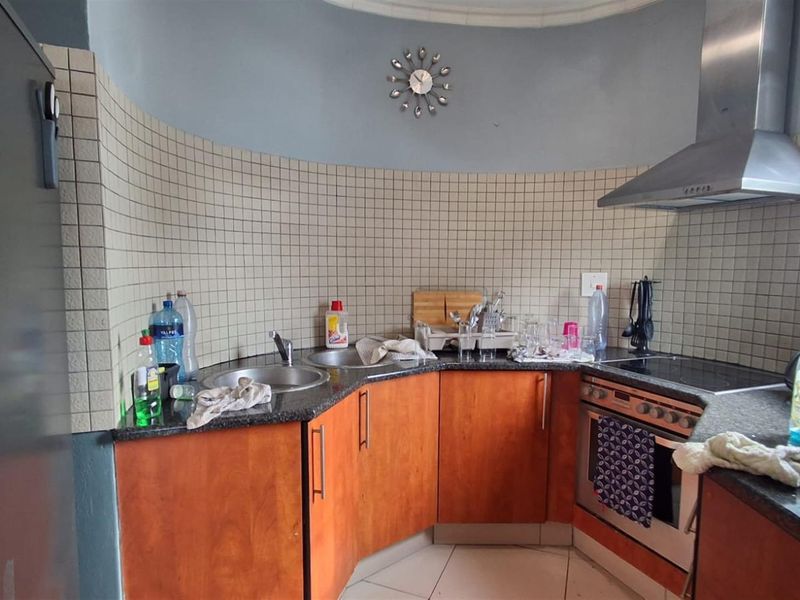 Apartment For Sale in Margate, KwaZulu Natal - Photo 4