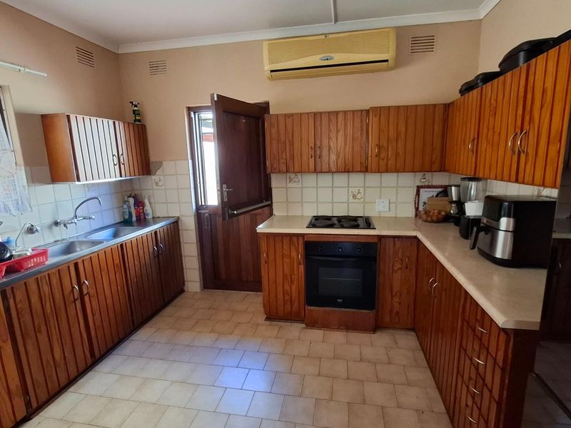 House To Rent in Shelly Beach, Margate, KwaZulu Natal - Photo 5