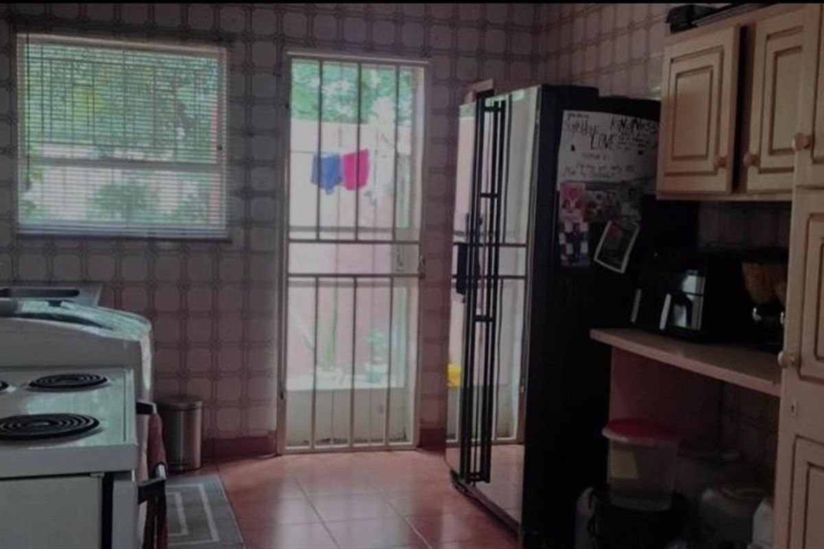 House For Sale in Witbank Ext 10, Witbank - Photo 5