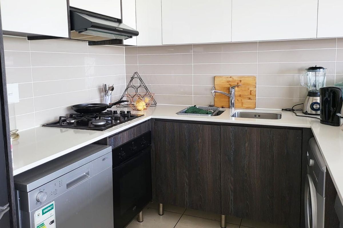 The Sandown 1 Bedroom Apartment - Photo 3