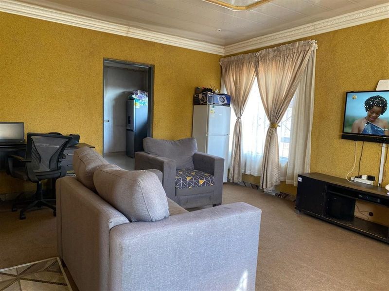 House For Sale in Geluksdal, Brakpan - Photo 5