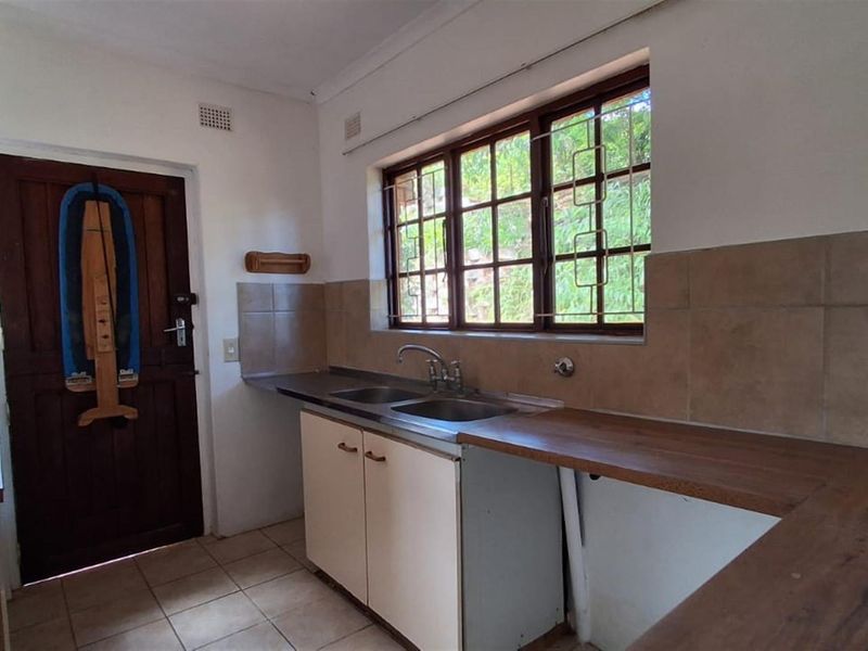 Townhouse For Sale In Banners Rest, Port Edward - Photo 5