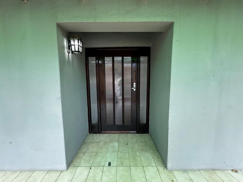 House To Rent in Denneburg, Paarl - Photo 2