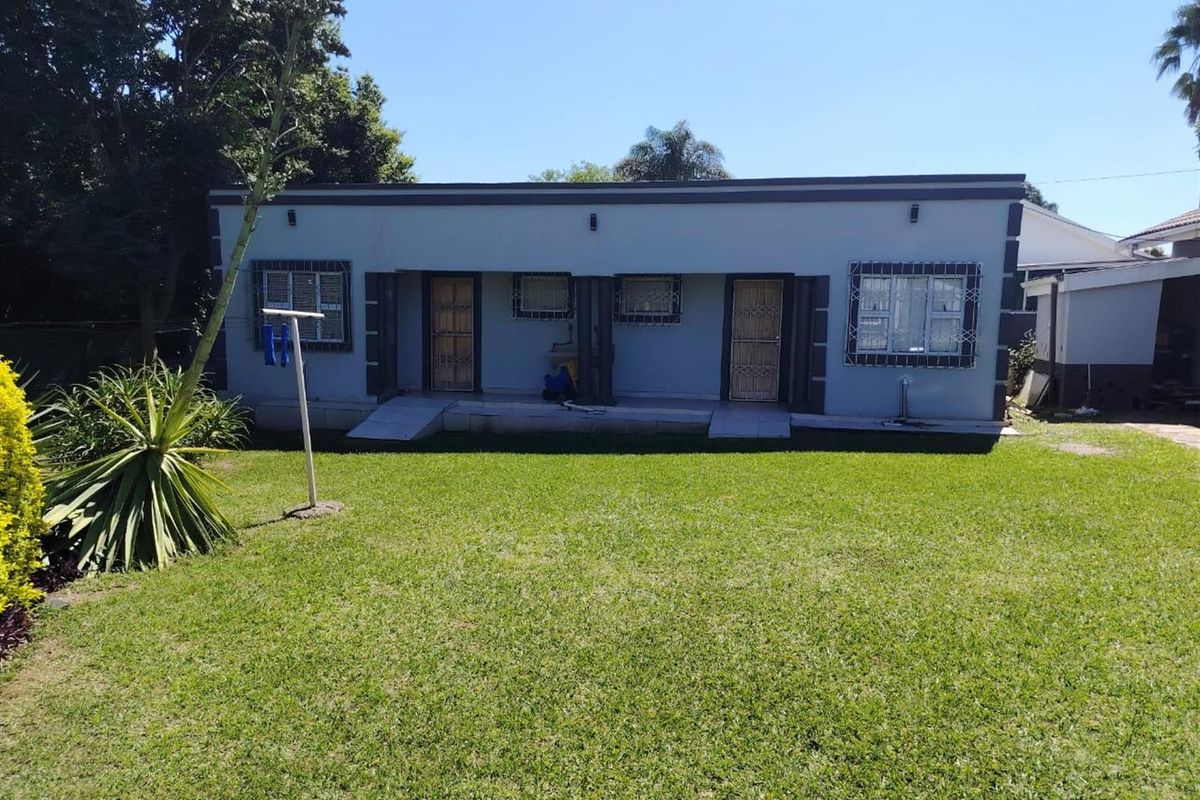 A Rare Masterpiece of Space, Style and Opportunity in Cleland Extension/Bellevue Pietermaritzburg - Photo 4