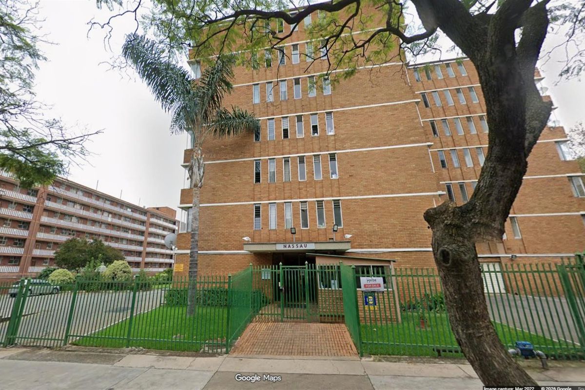 A SOUGHT-AFTER SUNNYSIDE INVESTMENT UNIT - Photo 5