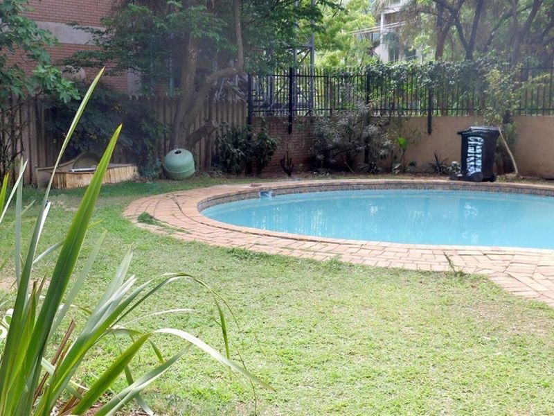 A SOUGHT-AFTER SUNNYSIDE INVESTMENT UNIT - Photo 6