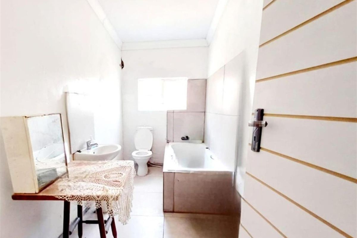 Dual living Investment Opportunity - Photo 4