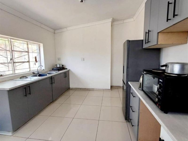 Dual living Investment Opportunity - Photo 7