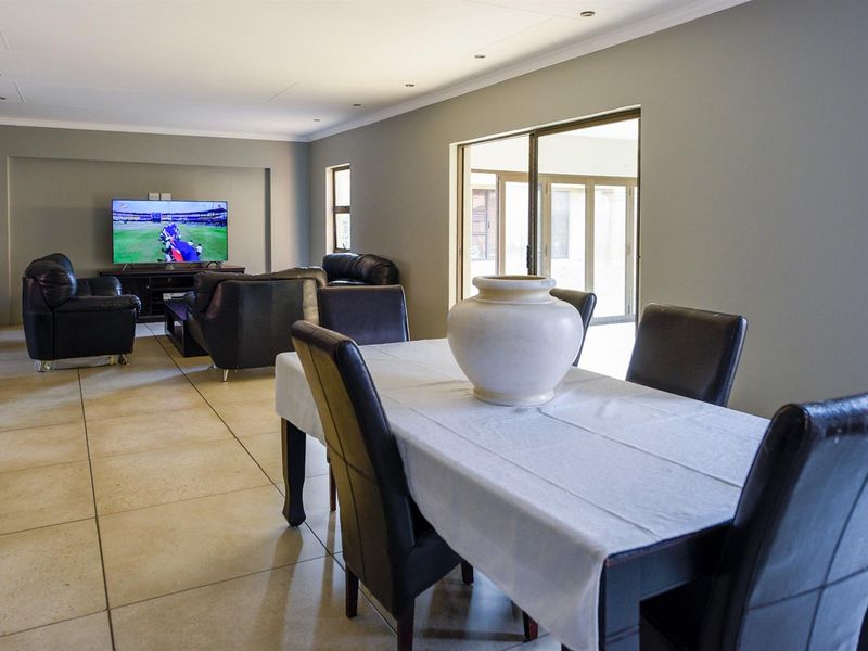 House For Sale in Vanderbijlpark Gauteng - Photo 10
