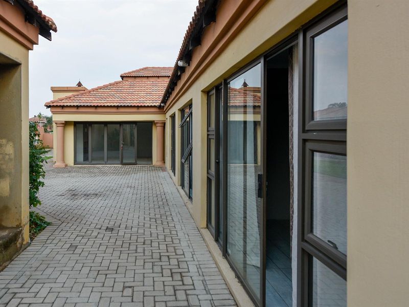 House For Sale in Vanderbijlpark Gauteng - Photo 7