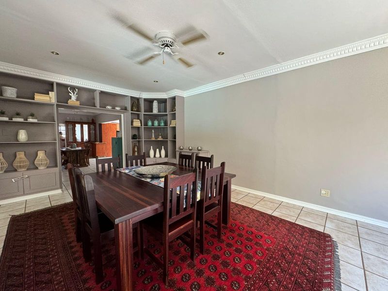 Sophisticated Carrington Road Elegance Meets Family Warmth: Your Forever Home Awaits - Photo 6