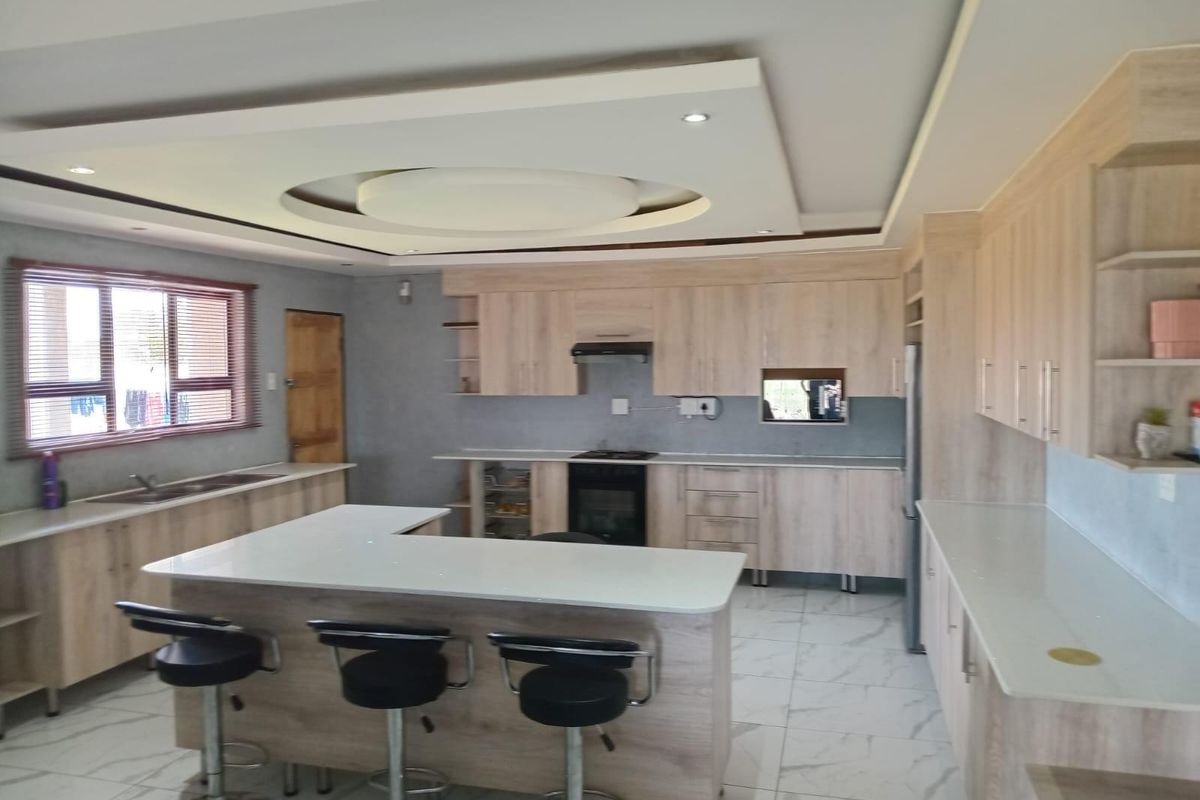 House For Sale in Ha Magau, Louis Trichardt Rural - Photo 2