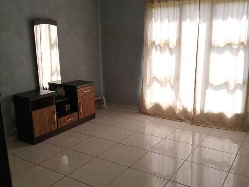 House For Sale in Ha Magau, Louis Trichardt Rural - Photo 6