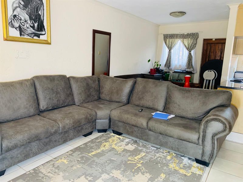 2 Bedroom, 2 bathroom, Apartment For Sale in Theresapark, Akasia - Photo 10