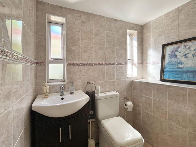 Townhouse For Sale in Bedfordview - Photo 7