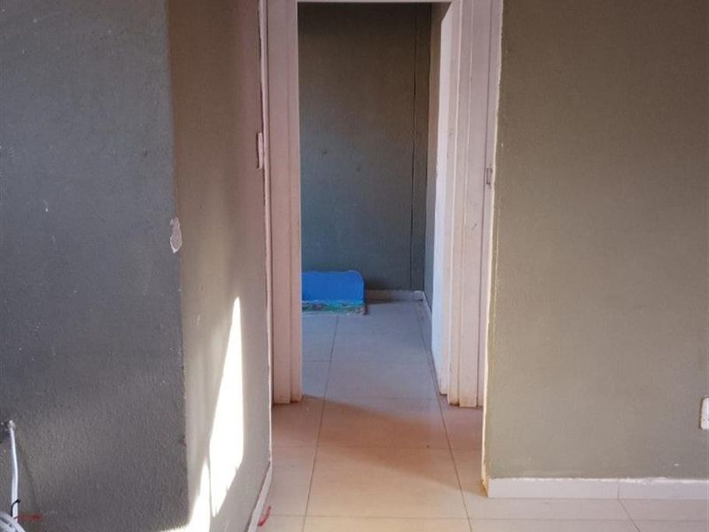 House For Sale in Protea Glen, Soweto - Photo 6