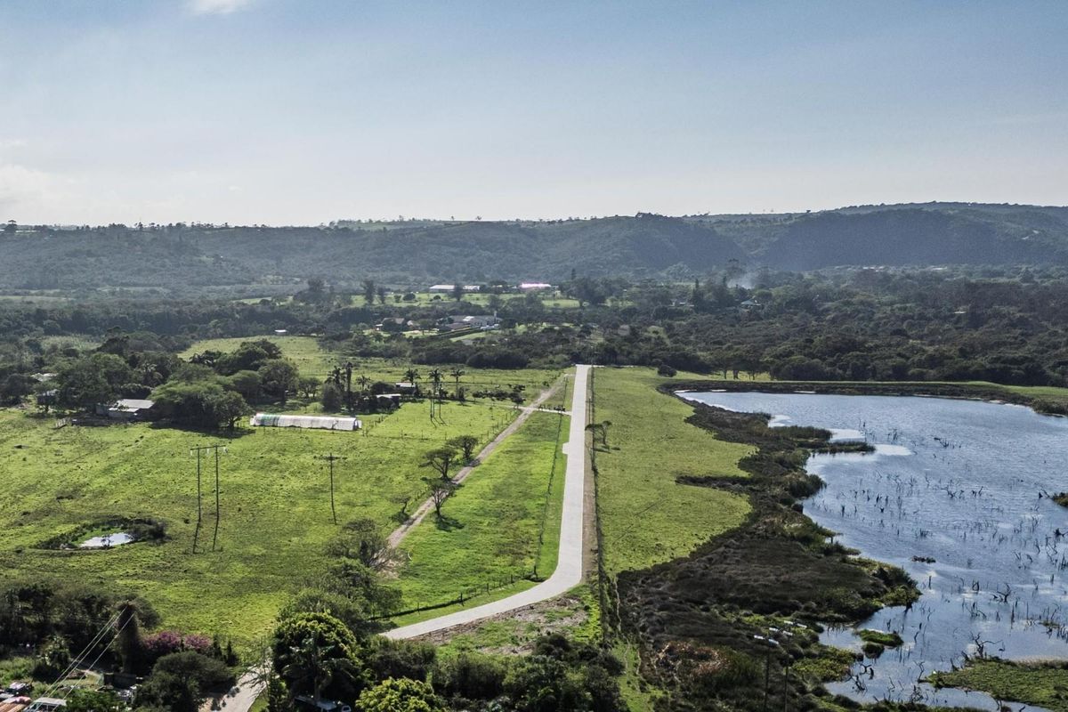 Rare Riverside Opportunity - Embrace a Peaceful Country Lifestyle on the Banks of the Gonubie River - Photo 4