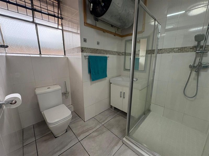 1-Bedroom Apartment For Sale in Pioneer Park, Newcastle, KwaZulu Natal - Photo 7