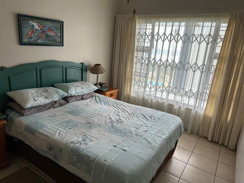 Two bedroom Apartment For Sale in Manaba Beach, Margate, KwaZulu Natal - Photo 8