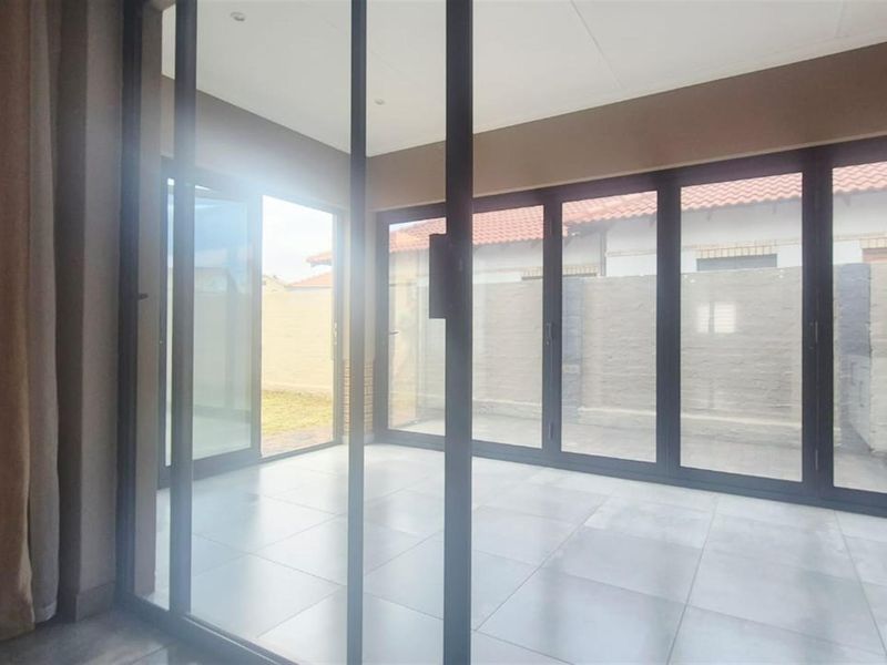 House To Rent in Hexrivier Lifestyle Estate, Waterkloof AH, Rustenburg, North West - Photo 10