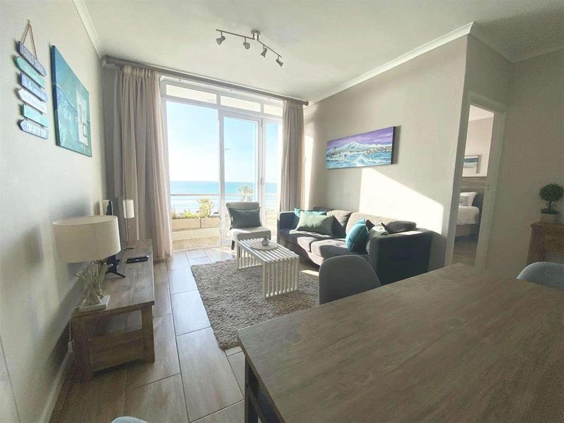 Apartment For Sale in Lagoon Beach, Milnerton - Photo 2